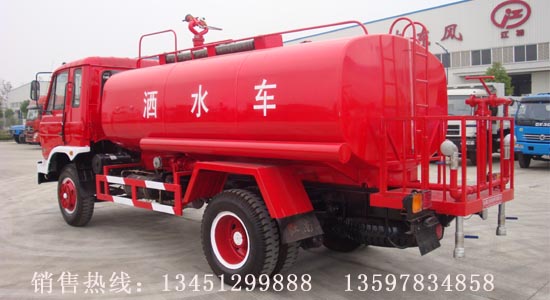 東風(fēng)145消防灑水車(chē)裝水10噸